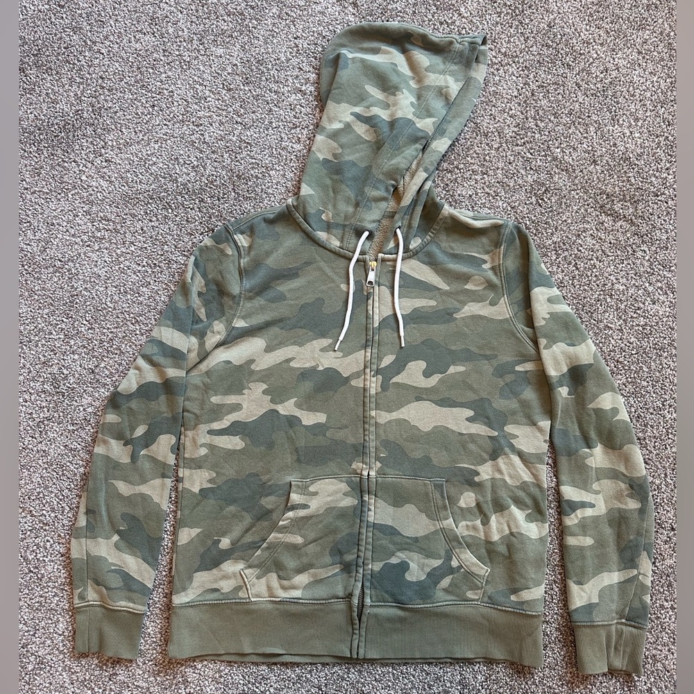 Old Navy Green Camo Zip Hoodie